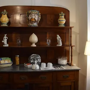 Bed & Breakfast La Scelta Naples
